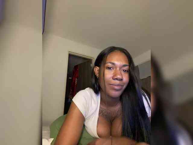 ReginaCorleone webcam