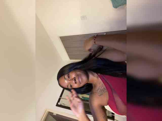 ReginaCorleone webcam