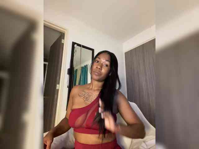 ReginaCorleone webcam