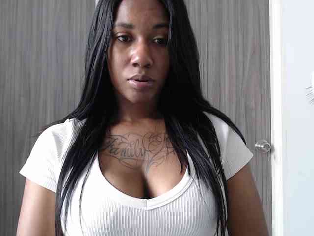 ReginaCorleone webcam