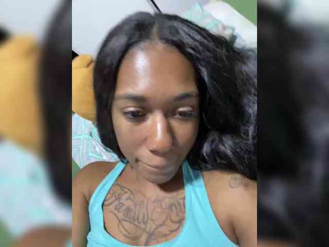 ReginaCorleone webcam