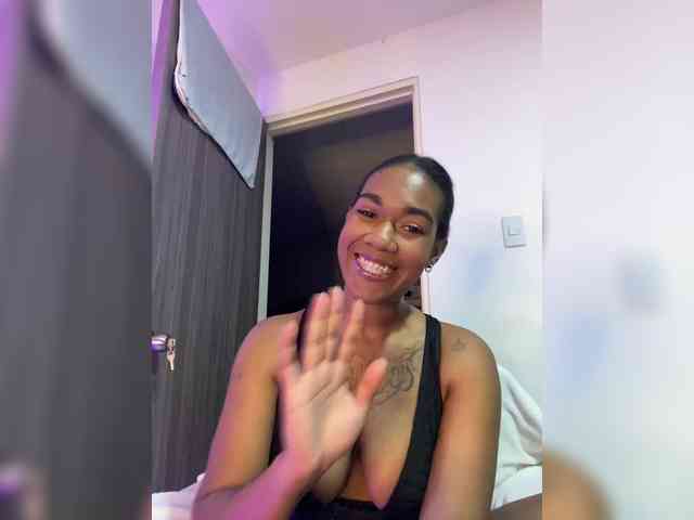 ReginaCorleone webcam