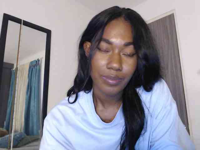 ReginaCorleone webcam
