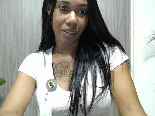 ReginaCorleone webcam