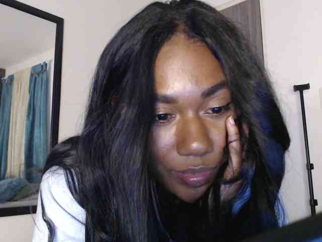 ReginaCorleone webcam