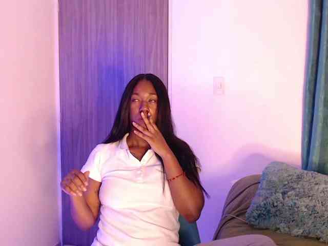 ReginaCorleone webcam