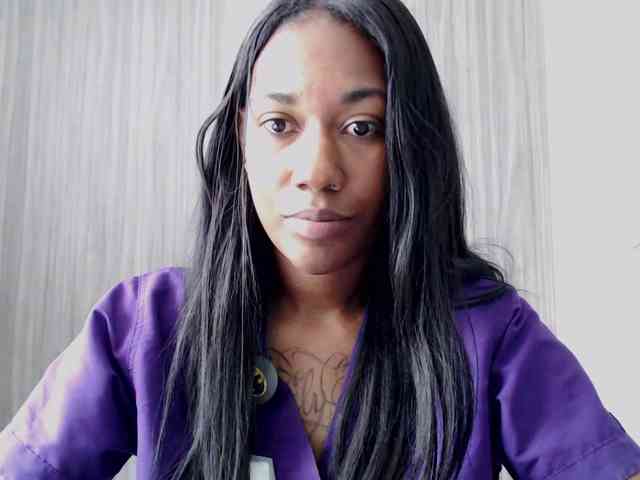ReginaCorleone webcam