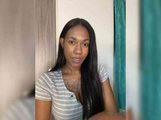 ReginaCorleone webcam