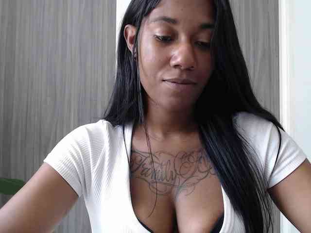 ReginaCorleone webcam