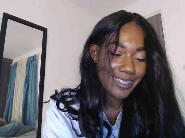 ReginaCorleone webcam