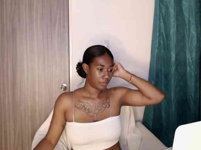 ReginaCorleone webcam