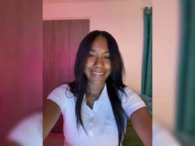 ReginaCorleone webcam