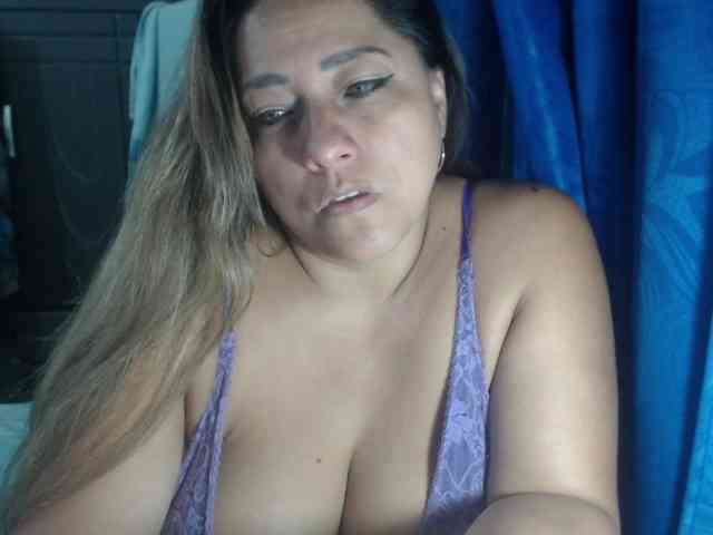 adrianamilf44 adrianamilf44