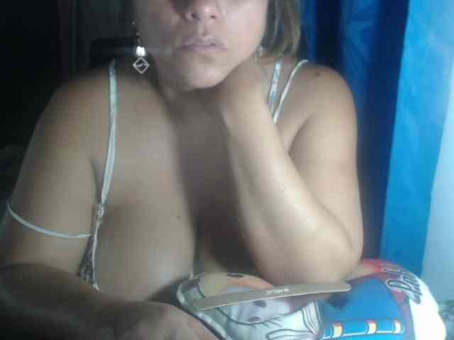 adrianamilf44 webcam