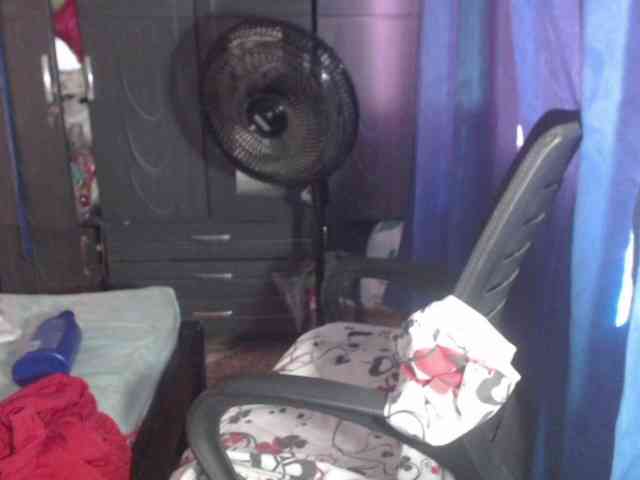 adrianamilf44 webcam