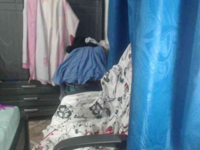 adrianamilf44 webcam