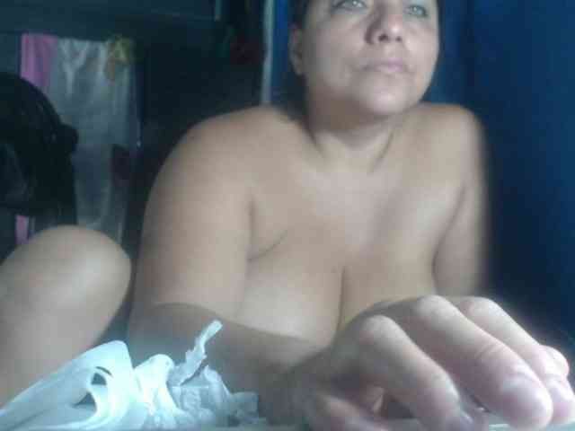 adrianamilf44 webcam