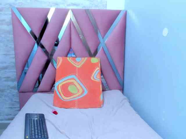 cristallangell webcam