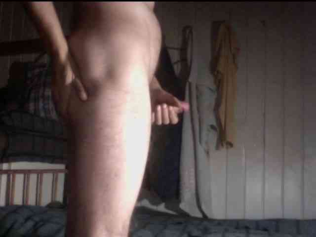 Eduard1-1 Live Webcam on BongaCams