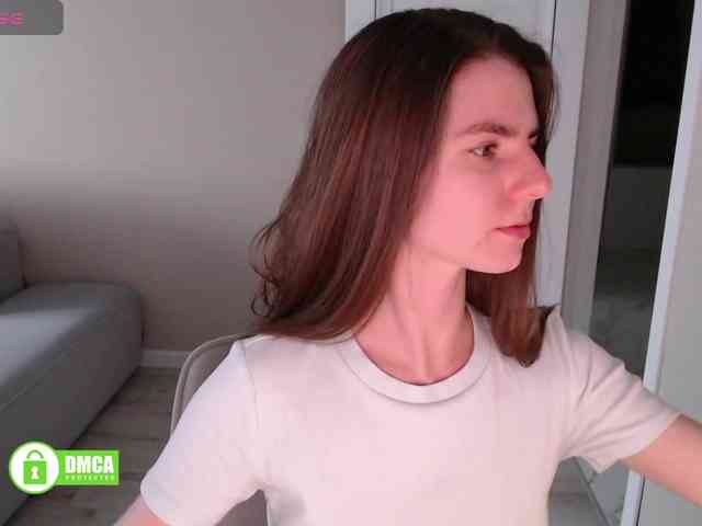 Cum_for_Lizzy webcam