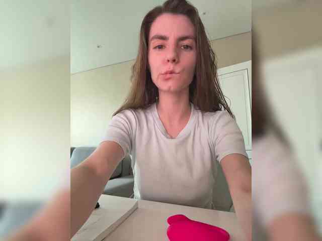 Cum_for_Lizzy webcam