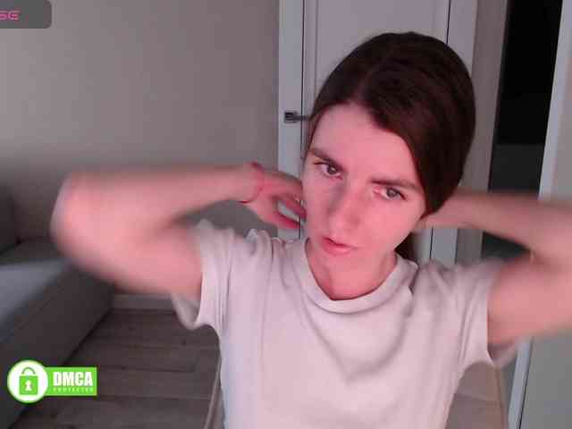 Cum_for_Lizzy webcam