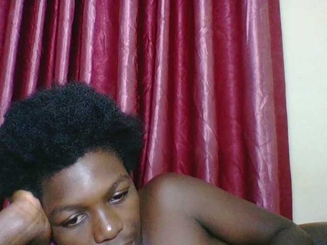 CuteVicky webcam bongacams model stream image