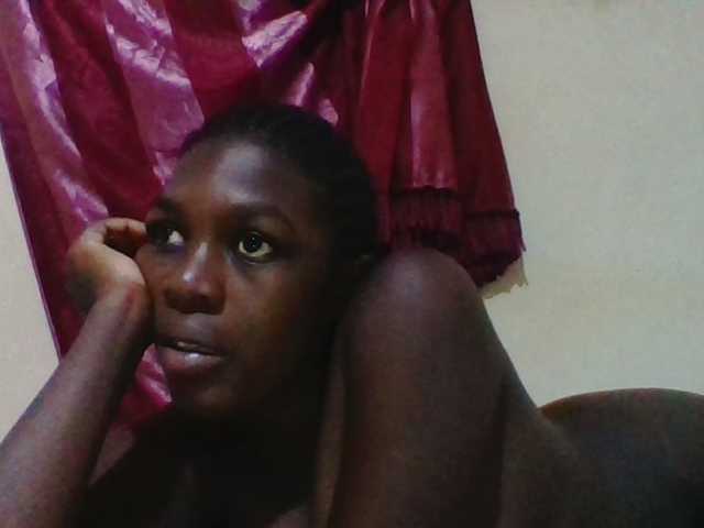 CuteVicky's BongaCams show and profile