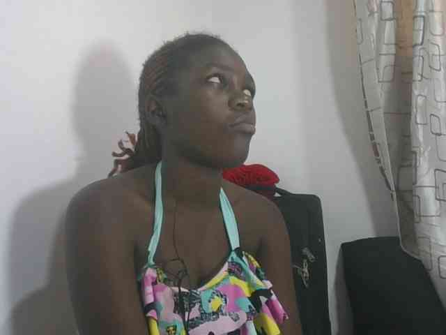 CuteVicky webcam