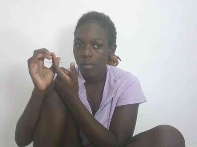 CuteVicky webcam