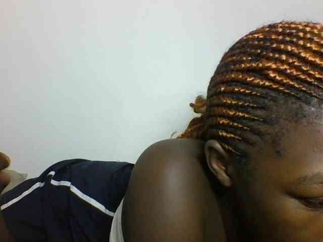 free webcam sex CuteVicky
