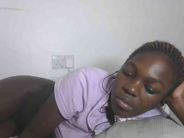 CuteVicky webcam