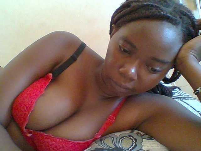 Sexyebonygal's BongaCams show and profile