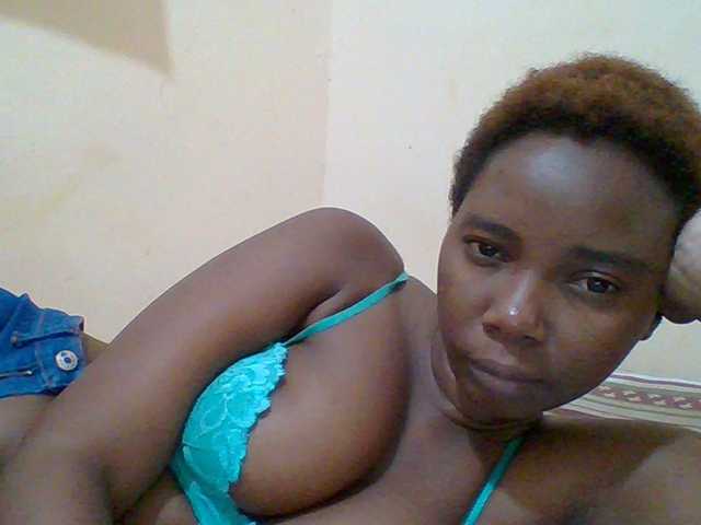 Sexyebonygal webcam bongacams model stream image