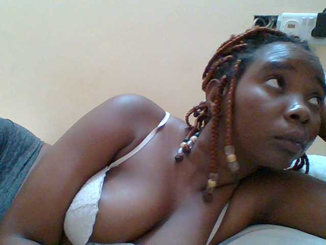 Sexyebonygal webcam bongacams model stream image