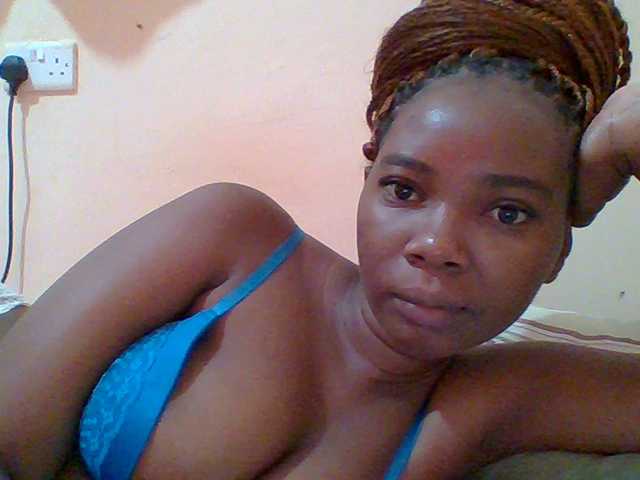  Sexyebonygal chat room