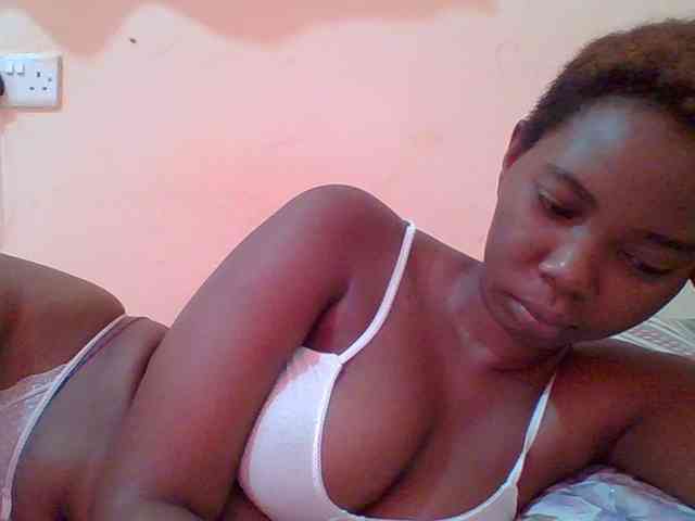 Sexyebonygal webcam