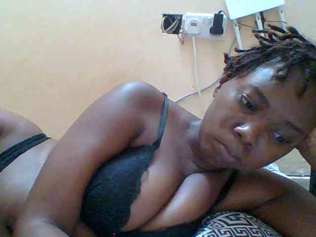 Sexyebonygal Sexyebonygal