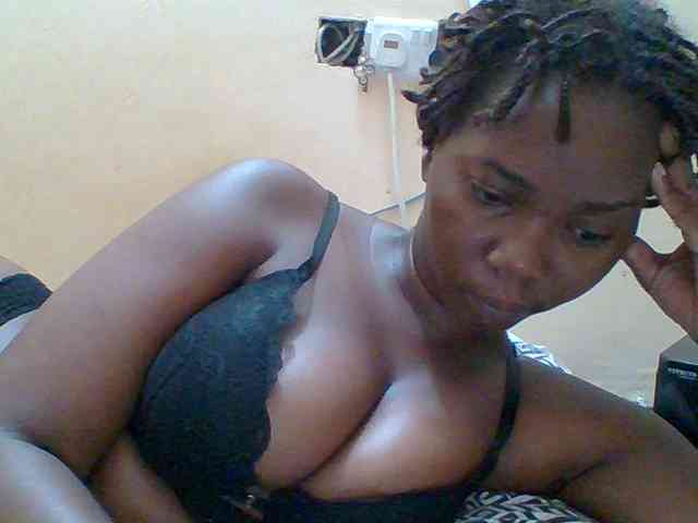 Sexyebonygal Sexyebonygal