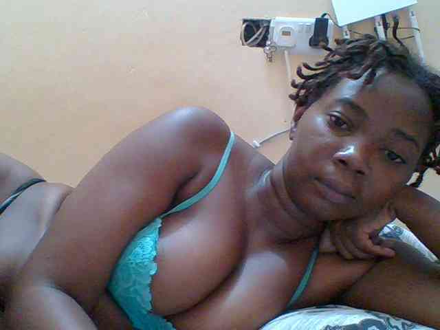 Sexyebonygal Sexyebonygal