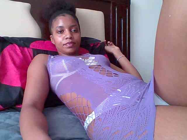 fierycaramel webcam