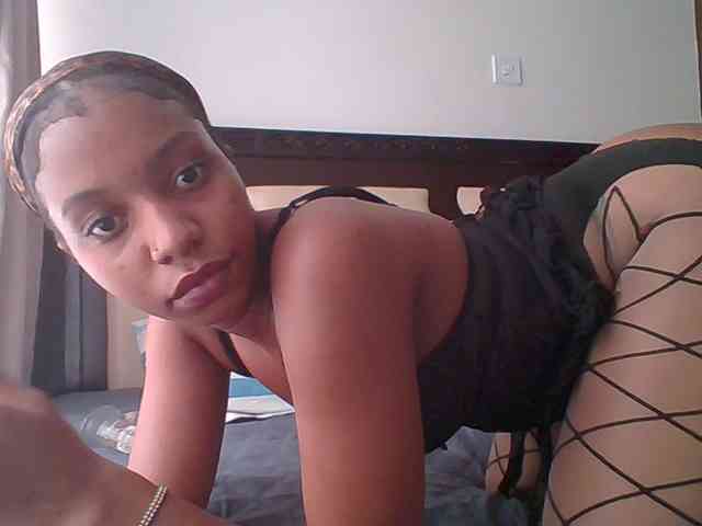 fierycaramel webcam