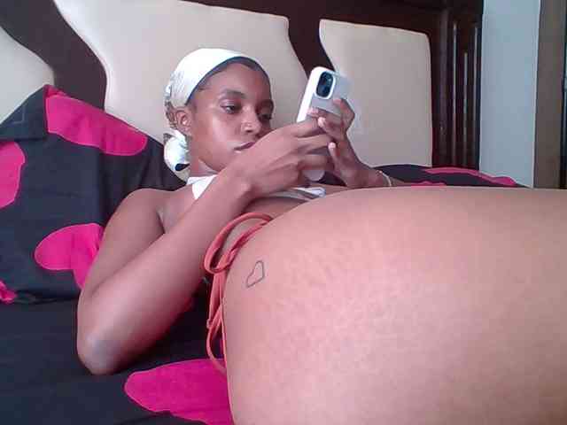 fierycaramel webcam