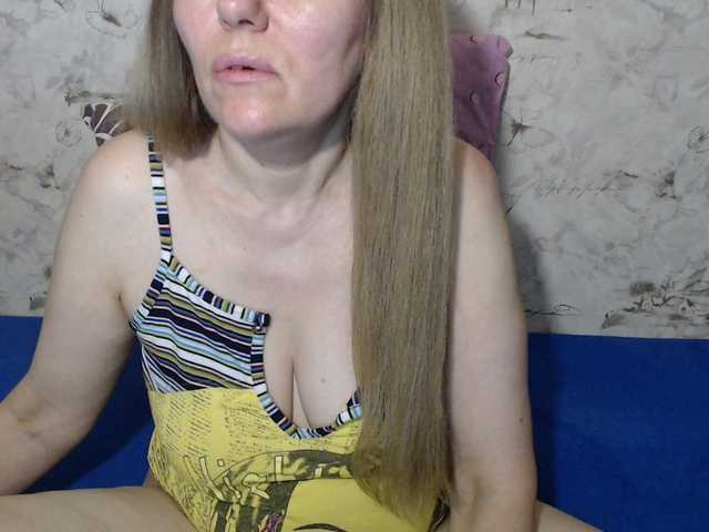 Kristina3's BongaCams show and profile