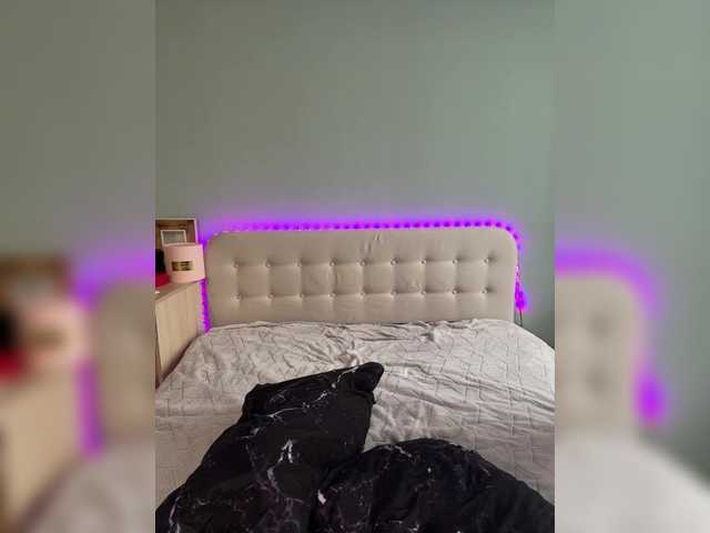 Sex chat gratuit in direct cu mel1ssamur pe BongaCams