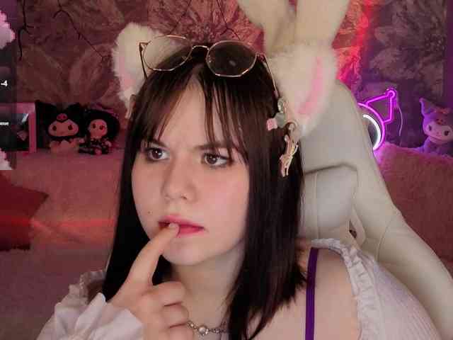 ClaireFaers webcam