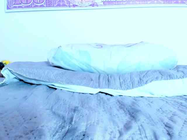 Gretta-Diaz webcam