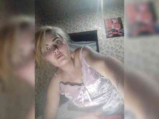 Vika1zvezda webcam