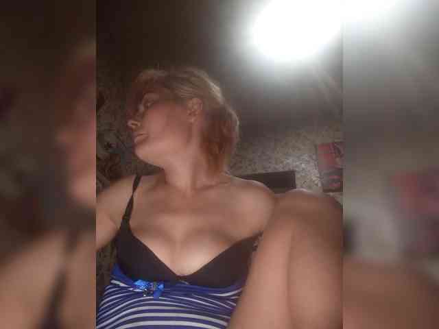 Vika1zvezda webcam