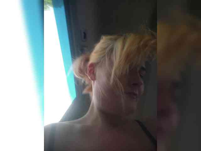 Vika1zvezda webcam